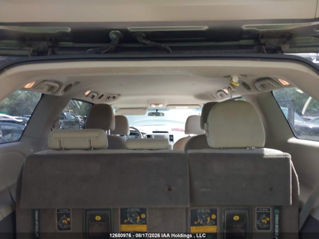 12680976 :رقم المزاد ، 5TDZK3DC1DS325654 vin ، 2013 Toyota Sienna V6 7 Passenger مزاد بيع
