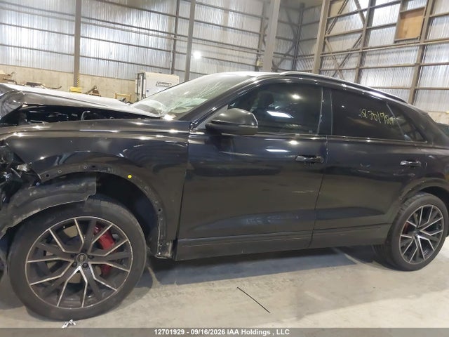Продажа на аукционе авто 2021 Audi Sq8 4.0t, vin: WA1AWAF13MD044088, номер лота: 12701929