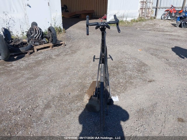 12701938 :رقم المزاد ، WTU125T0007R vin ، 2020 Trek Domane Slr 7 مزاد بيع