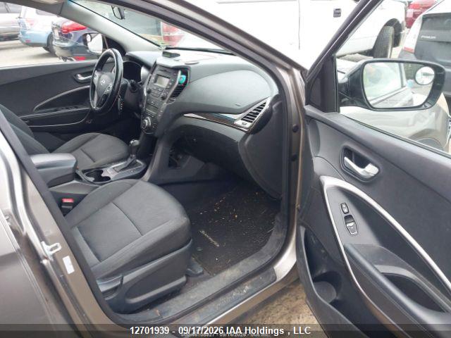 2014 Hyundai Santa Fe Sport 2.0t Premium მანქანა იყიდება აუქციონზე, vin: 5XYZUDLAXEG127265, აუქციონის ნომერი: 12701939