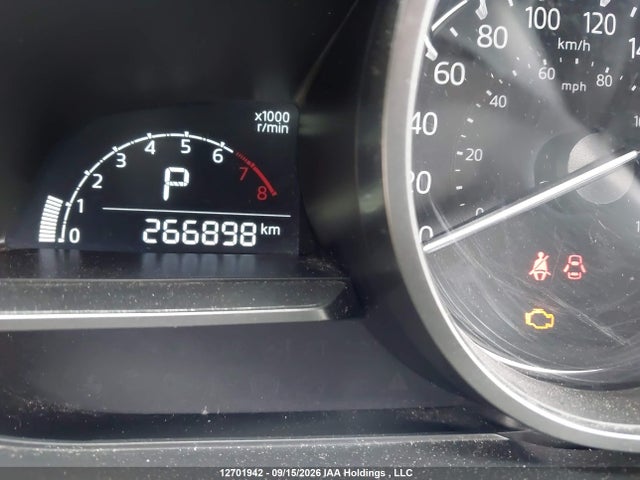 2021 Mazda Cx-3 მანქანა იყიდება აუქციონზე, vin: JM1DKFC75M1512117, აუქციონის ნომერი: 12701942