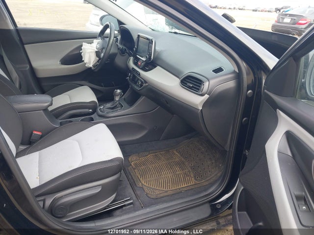 12701952 :رقم المزاد ، KMHH35LE8JU035888 vin ، 2018 Hyundai Elantra Gt Gls مزاد بيع