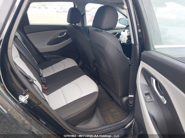 12701952 :رقم المزاد ، KMHH35LE8JU035888 vin ، 2018 Hyundai Elantra Gt Gls مزاد بيع