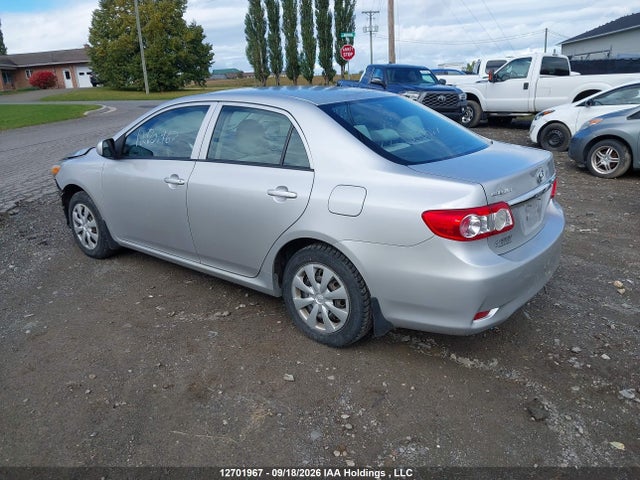 2011 Toyota Corolla Ce მანქანა იყიდება აუქციონზე, vin: 2T1BU4EE0BC628125, აუქციონის ნომერი: 12701967
