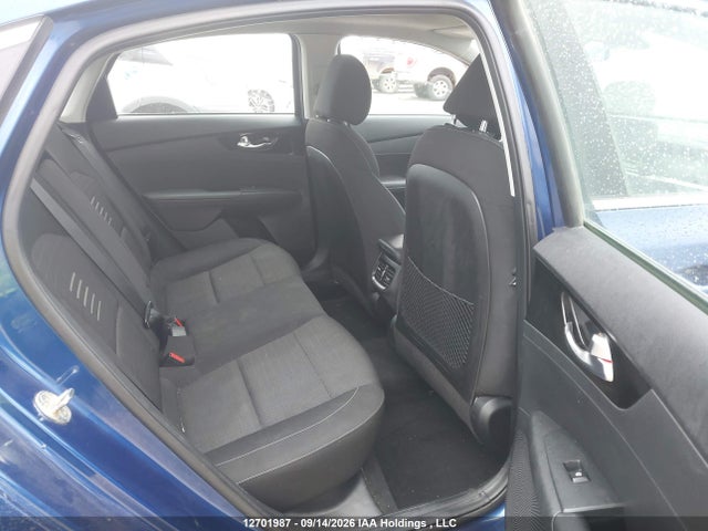 12701987 :رقم المزاد ، 3KPF54AD9ME297397 vin ، 2021 Kia Forte Ex مزاد بيع