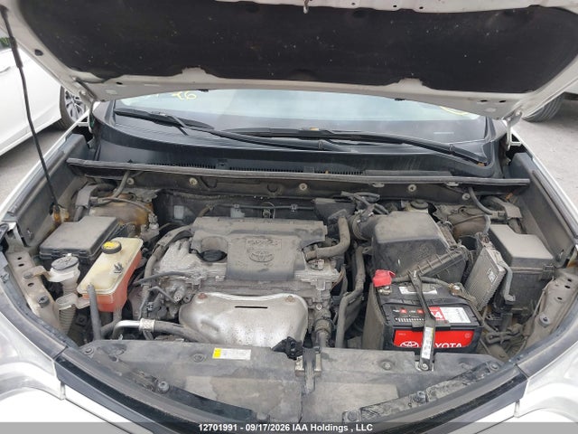 2T3BFREV1GW429170 Toyota RAV4 LE