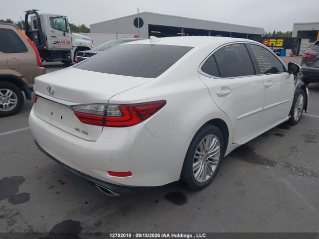 Lexus ES350 2016 JTHBK1GG0G2245731 Image 4