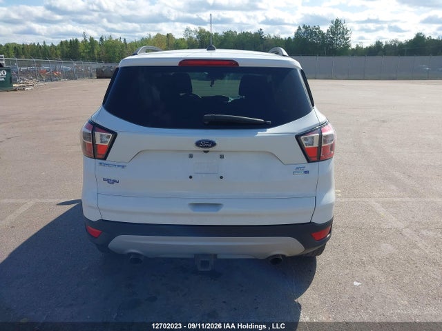 12702023 :رقم المزاد ، 1FMCU9G90HUD31543 vin ، 2017 Ford Escape Se مزاد بيع
