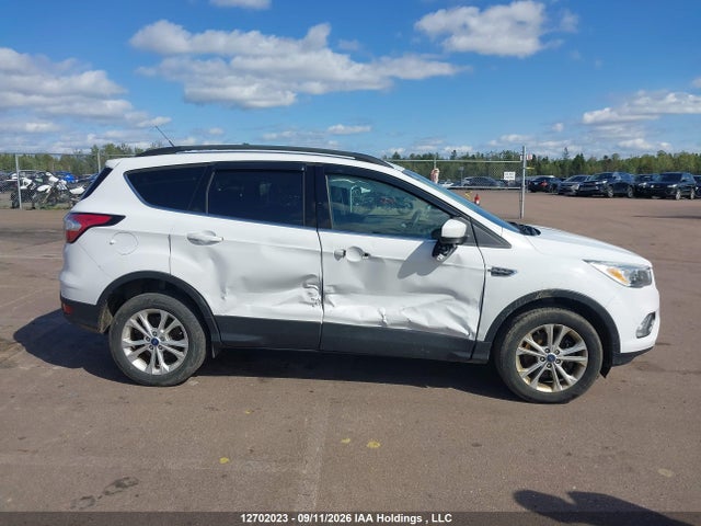 12702023 :رقم المزاد ، 1FMCU9G90HUD31543 vin ، 2017 Ford Escape Se مزاد بيع