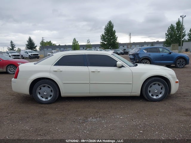 Продажа на аукционе авто 2005 Chrysler 300 Touring, vin: 2C3JA53G25H603675, номер лота: 12702042