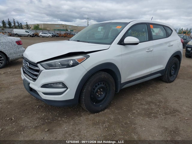 KM8J23A47HU450410 Hyundai TUCSON SE
