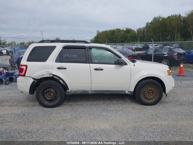 12702054 :رقم المزاد ، 1FMCU0D78CKC57047 vin ، 2012 Ford Escape Xlt مزاد بيع