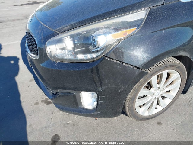 KNAHU8A35E7068790 KIA Rondo