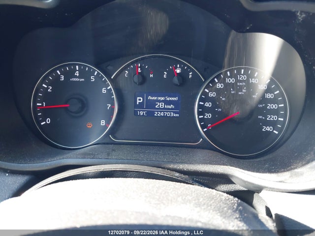 KNAHU8A35E7068790 KIA Rondo