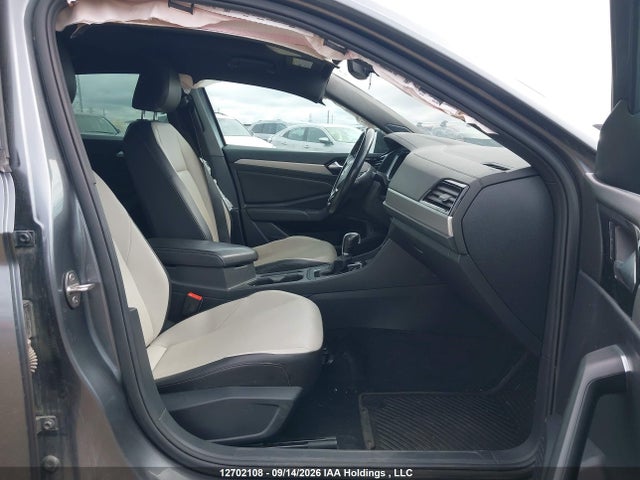 12702108 :رقم المزاد ، 3VWE57BU8KM023362 vin ، 2019 Volkswagen Jetta مزاد بيع