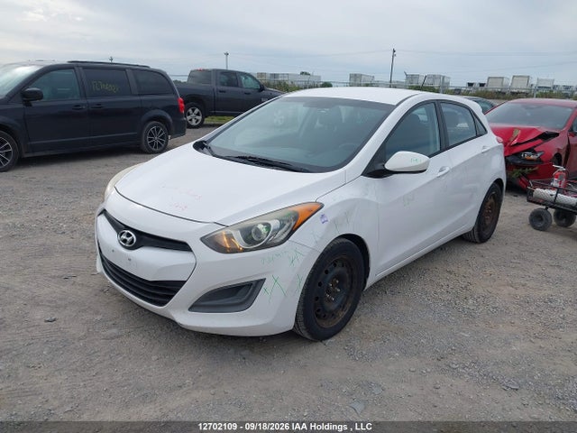 Продаж на аукціоні авто 2014 Hyundai Elantra Gt, vin: KMHD25LH9EU161081, номер лоту: 12702109