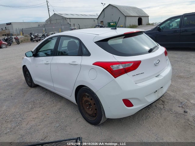 Продаж на аукціоні авто 2014 Hyundai Elantra Gt, vin: KMHD25LH9EU161081, номер лоту: 12702109