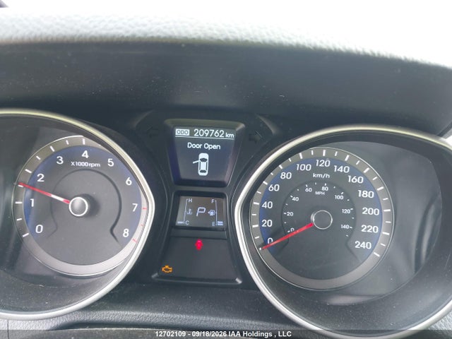 Продаж на аукціоні авто 2014 Hyundai Elantra Gt, vin: KMHD25LH9EU161081, номер лоту: 12702109