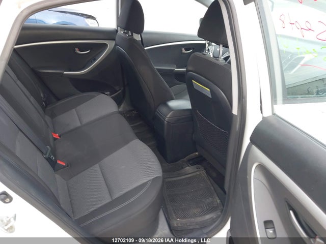 Продаж на аукціоні авто 2014 Hyundai Elantra Gt, vin: KMHD25LH9EU161081, номер лоту: 12702109