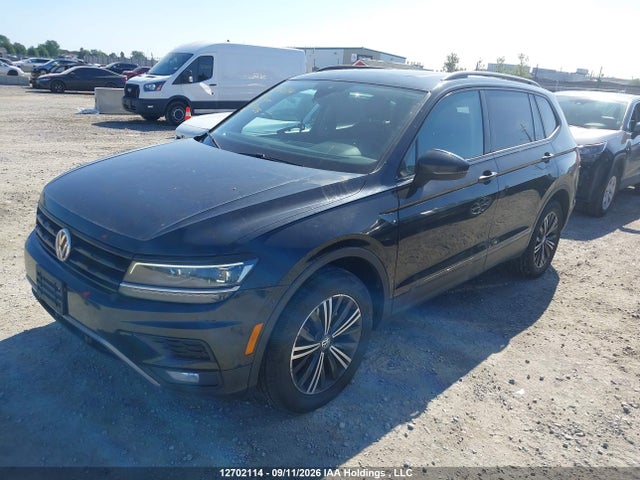 Продаж на аукціоні авто 2018 Volkswagen Tiguan Highline, vin: 3VV4B7AX6JM098936, номер лоту: 12702114