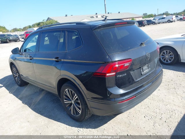 Продаж на аукціоні авто 2018 Volkswagen Tiguan Highline, vin: 3VV4B7AX6JM098936, номер лоту: 12702114