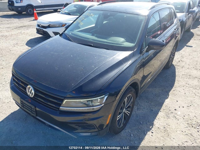 Продаж на аукціоні авто 2018 Volkswagen Tiguan Highline, vin: 3VV4B7AX6JM098936, номер лоту: 12702114