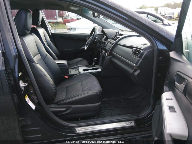 12702132 :رقم المزاد ، 4T1BF1FK1DU663089 vin ، 2013 Toyota Camry Se مزاد بيع