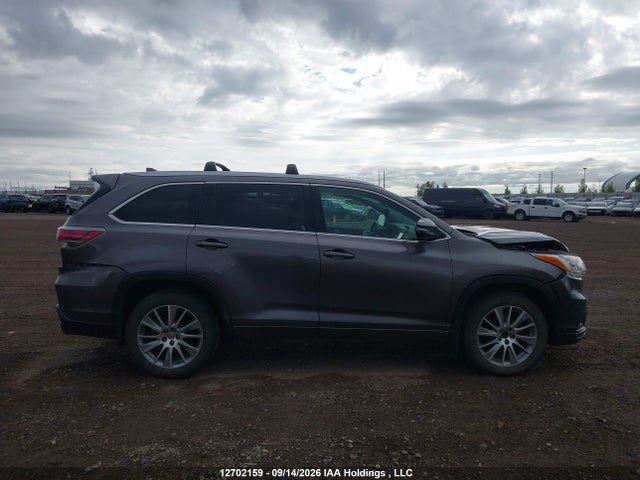 12702159 :رقم المزاد ، 5TDJKRFH1FS156103 vin ، 2015 Toyota Highlander Xle مزاد بيع