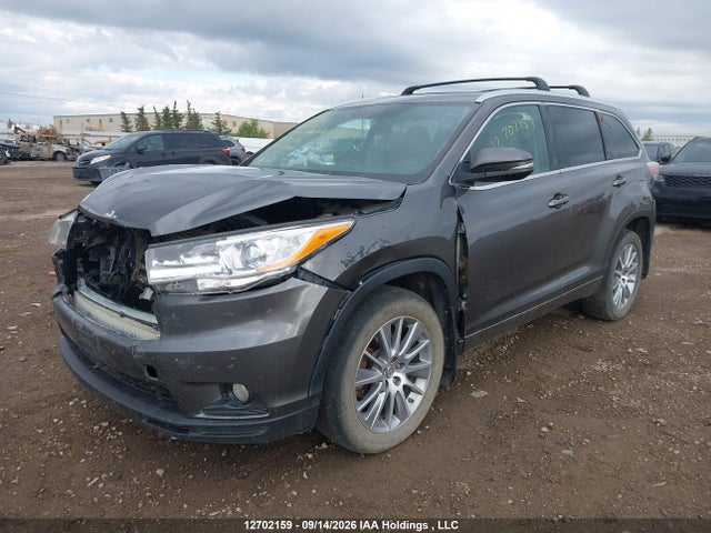 12702159 :رقم المزاد ، 5TDJKRFH1FS156103 vin ، 2015 Toyota Highlander Xle مزاد بيع