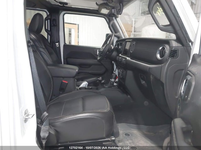 2021 Jeep Wrangler Unlimited Sahara მანქანა იყიდება აუქციონზე, vin: 1C4HJXEN6MW830479, აუქციონის ნომერი: 12702164