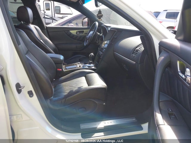 Продажа на аукционе авто 2016 Infiniti Qx70, vin: JN8CS1MW0GM751764, номер лота: 12702165