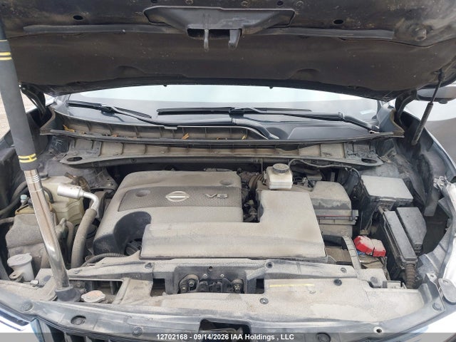 12702168 :رقم المزاد ، 5N1AZ2MH2FN278556 vin ، 2015 Nissan Murano S/sl/sv/platinum مزاد بيع