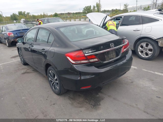 Продажа на аукционе авто 2015 Honda Civic Lx, vin: 2HGFB2F53FH055924, номер лота: 12702175