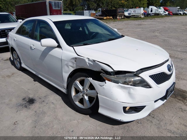 12702183 :رقم المزاد ، 4T1BF3EK4BU659645 vin ، 2011 Toyota Camry مزاد بيع