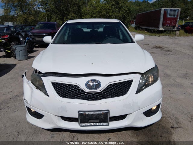 12702183 :رقم المزاد ، 4T1BF3EK4BU659645 vin ، 2011 Toyota Camry مزاد بيع