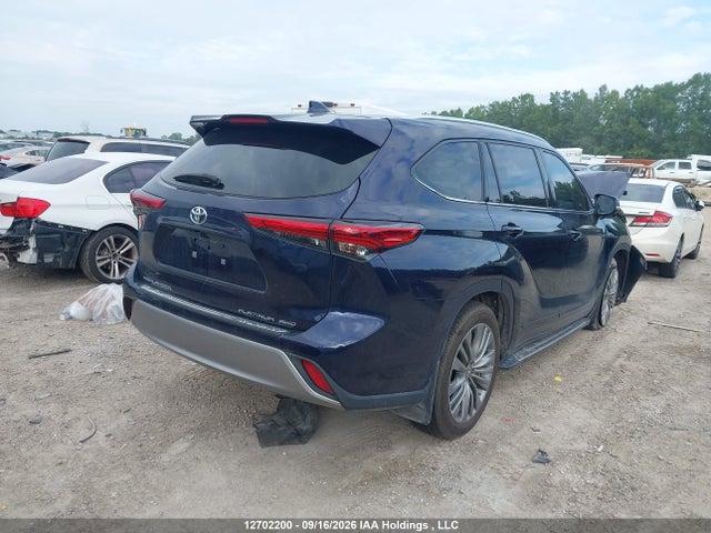 Toyota Highlander Limited 2020 5TDFZRBH7LS042335 Image 4