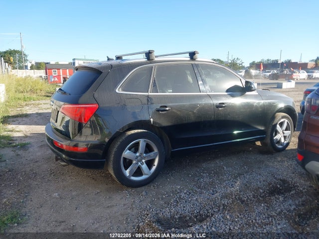 12702205 :رقم المزاد ، WA1LKCFPXBA082307 vin ، 2011 Audi Q5 3.2 Premium مزاد بيع