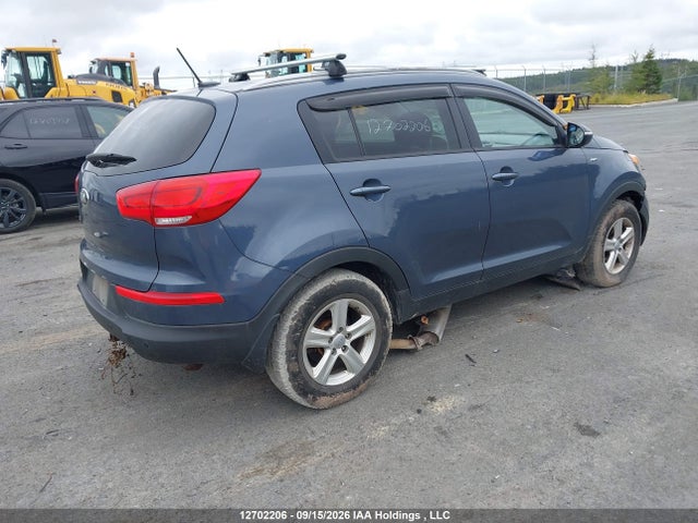 Auction sale of the 2016 Kia Sportage Lx, vin: KNDPBCAC9G7852464, lot number: 12702206