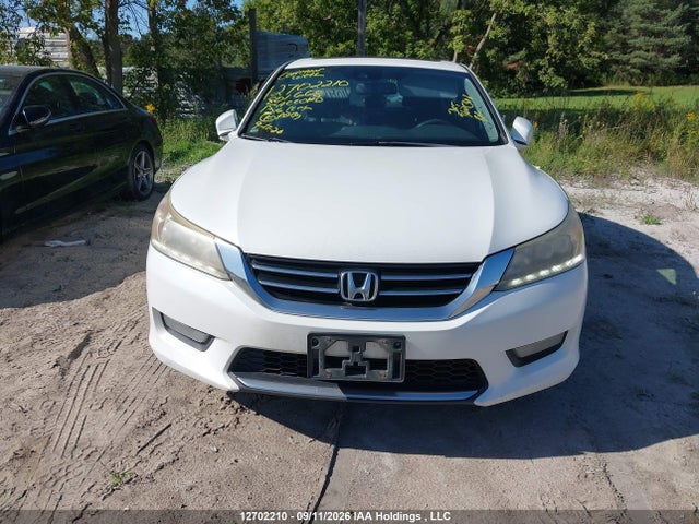 Продажа на аукционе авто 2015 Honda Accord Touring, vin: 1HGCR3F99FA801668, номер лота: 12702210