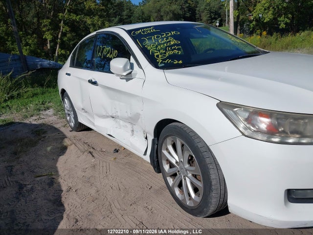 Продажа на аукционе авто 2015 Honda Accord Touring, vin: 1HGCR3F99FA801668, номер лота: 12702210
