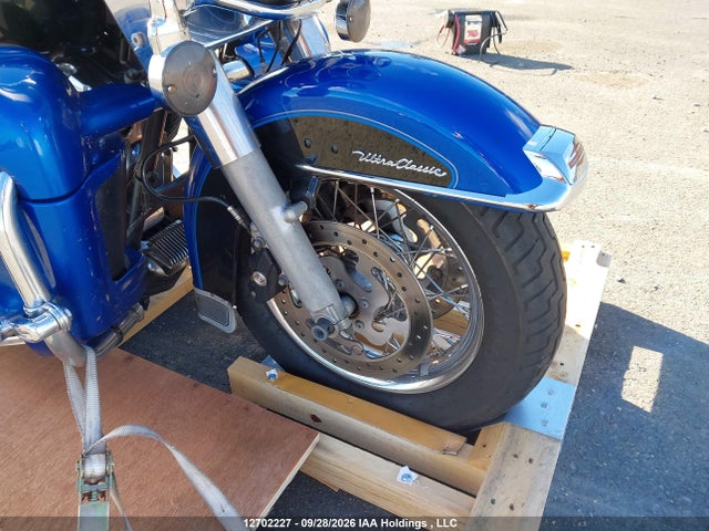 12702227 :رقم المزاد ، 5HD1FC4148Y675085 vin ، 2008 Harley-davidson Flhtcui مزاد بيع