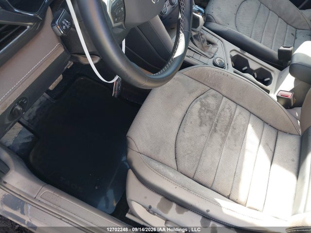 Продажа на аукционе авто 2023 Volkswagen Taos Sel, vin: 3VV2X7B25PM320032, номер лота: 12702248