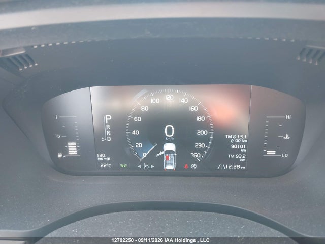 Продаж на аукціоні авто 2018 Volvo Xc60 T5 Momentum, vin: YV4102RK4J1027330, номер лоту: 12702250