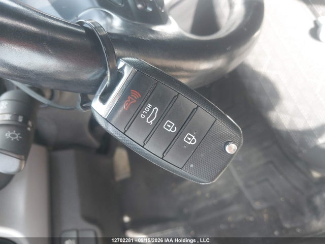 12702281 :رقم المزاد ، 3KPA25AB3JE037614 vin ، 2018 Kia Rio Lx/s مزاد بيع