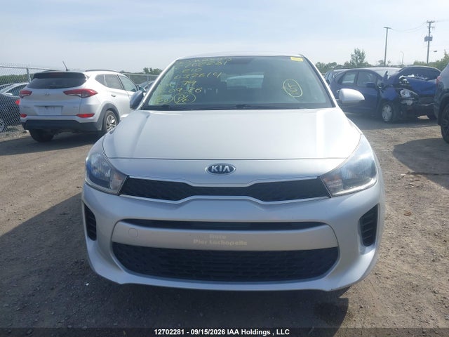 12702281 :رقم المزاد ، 3KPA25AB3JE037614 vin ، 2018 Kia Rio Lx/s مزاد بيع