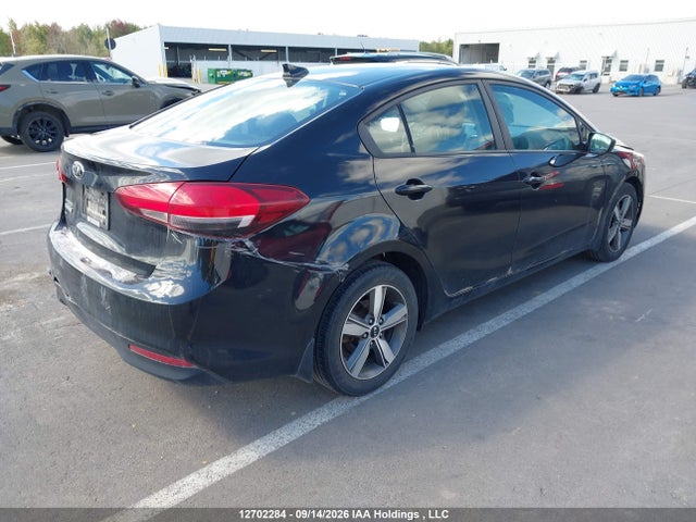 3KPFL4A70JE207467 KIA Forte