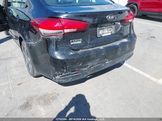 3KPFL4A70JE207467 KIA Forte