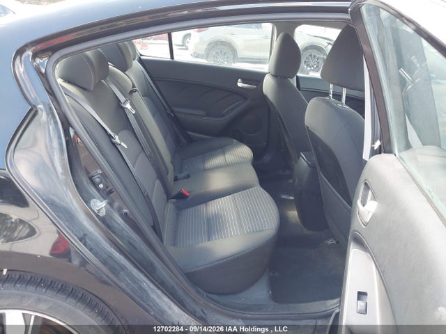 3KPFL4A70JE207467 KIA Forte