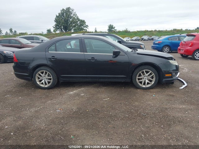 12702301 :رقم المزاد ، 3FAHP0JGXBR118561 vin ، 2011 Ford Fusion Sel مزاد بيع