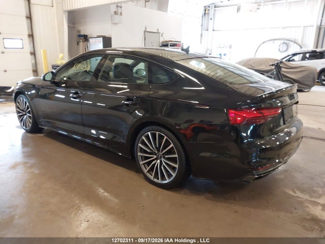 Audi A5 Premium Plus 45 2023 WAUFACF58PA068933 Image 3